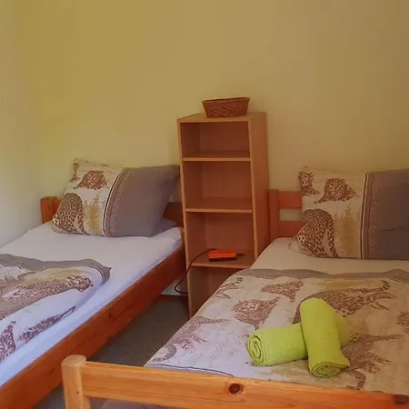 בית הארחה Bellenberg :: Green Garden House *