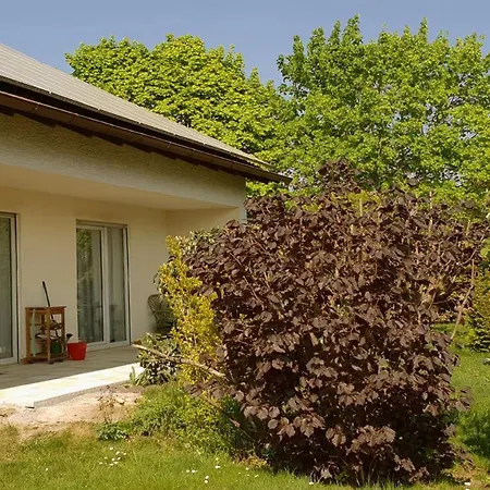 Bellenberg :: Green Garden House בית הארחה